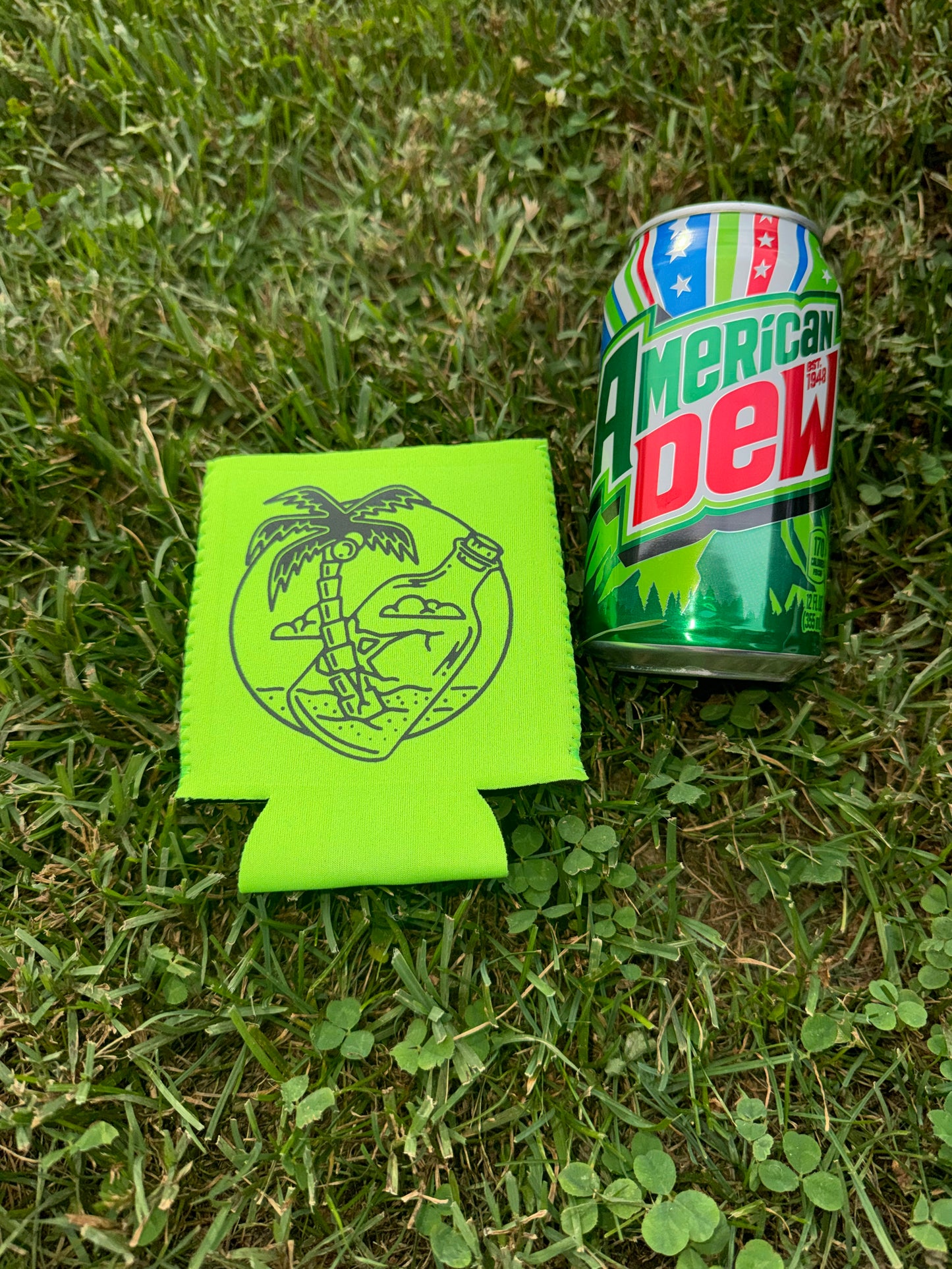 Beachy Neoprene Can Koozie