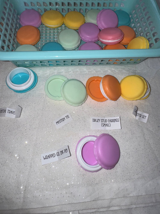 Mystery Handmade Macaron Pull